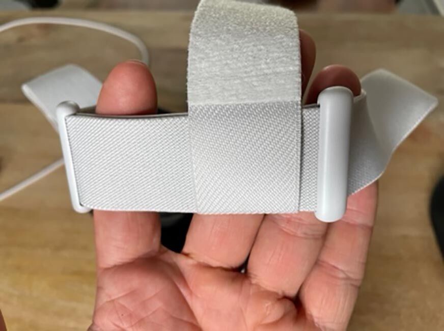 Регулировка очков на затылке